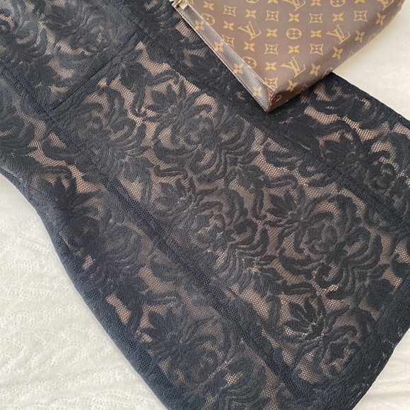 BCBG Maxazria Lace Mini Dress - Picture 6 of 8